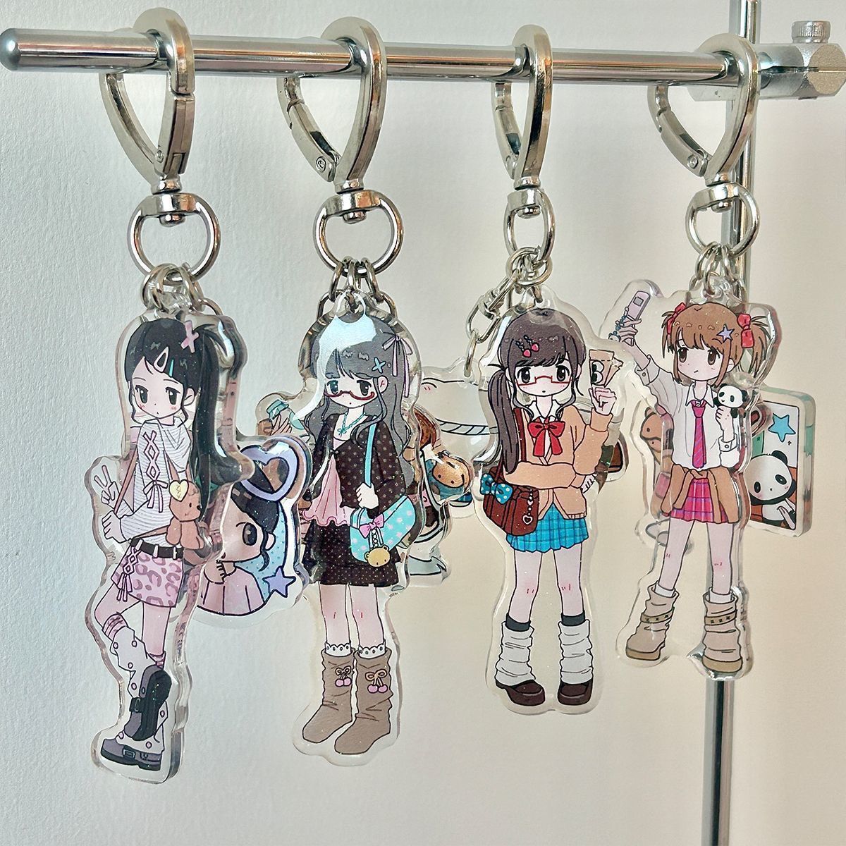 Cute Girl Aesthetic Acrylic Ph - огляд і ціна Phone Accessories Toys